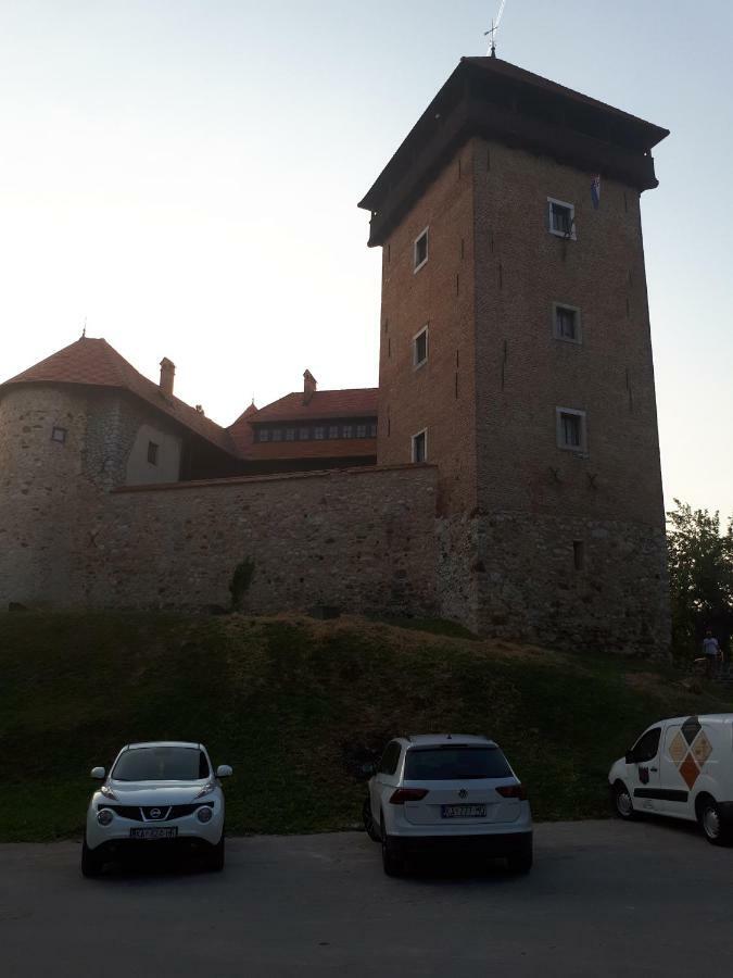 Apartment Dubovac Karlovac Eksteriør billede